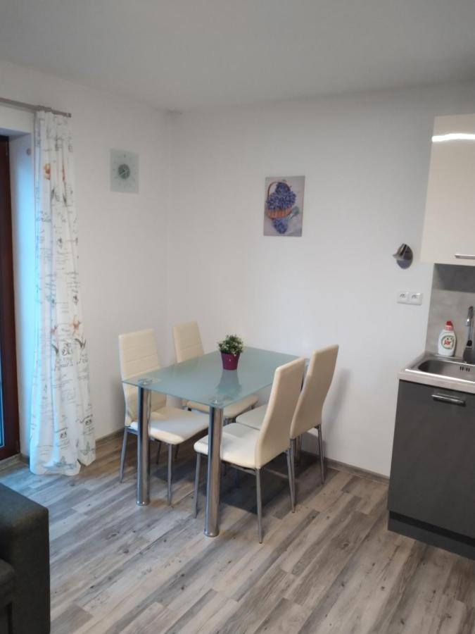 Apartmany Kovadlina 4 弗林布尔克 外观 照片